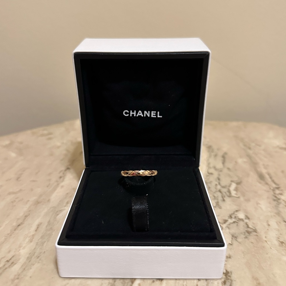 CHANEL 18K Beige Gold Mini Coco Cush Ring 56 US7.5